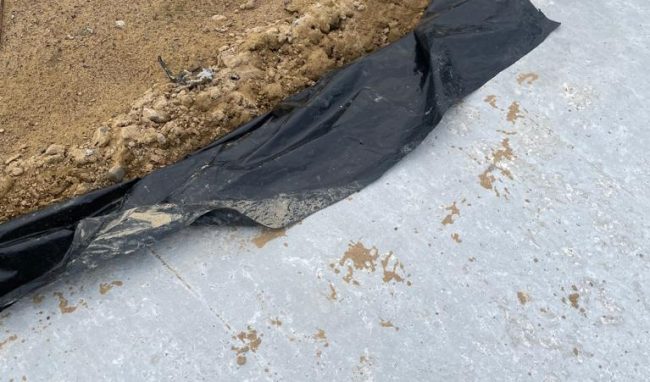 укладка геотекстиля